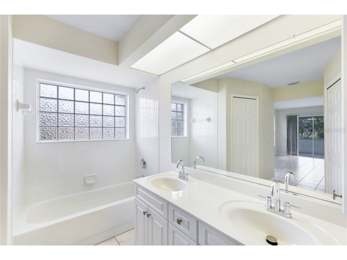 204 SE 19th Terrace Cape Coral FL 33990 A4657764 image17