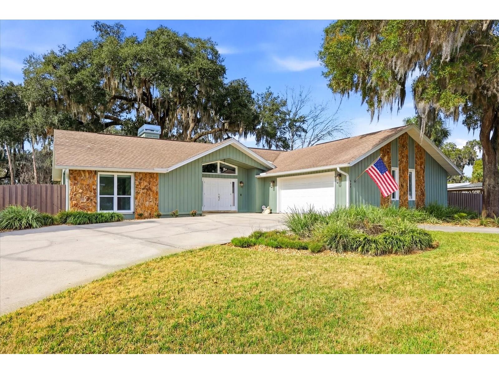 204 SE 2nd Avenue Crystal River FL 34429 TB8471351 image1