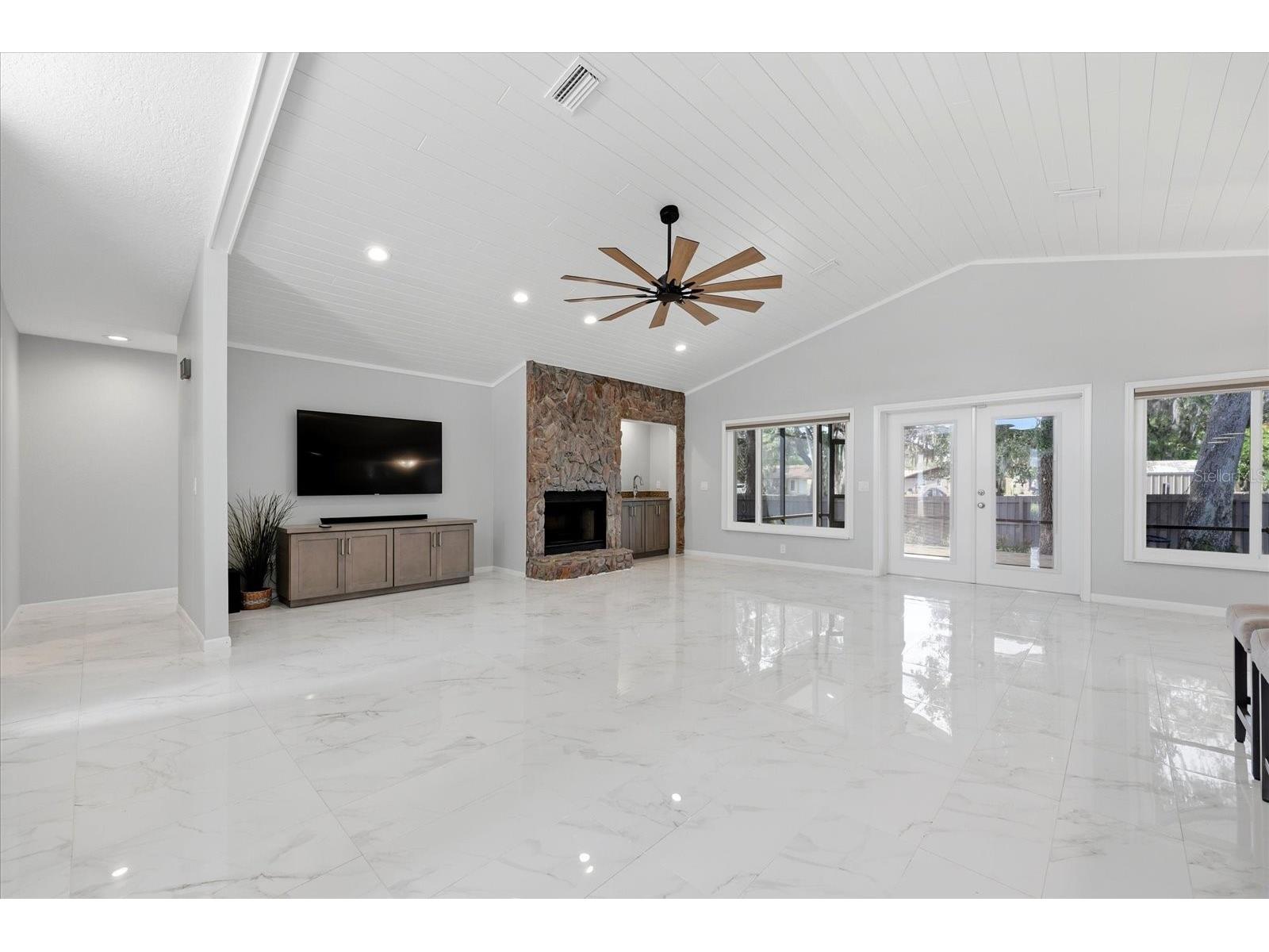 204 SE 2nd Avenue Crystal River FL 34429 TB8471351 image12