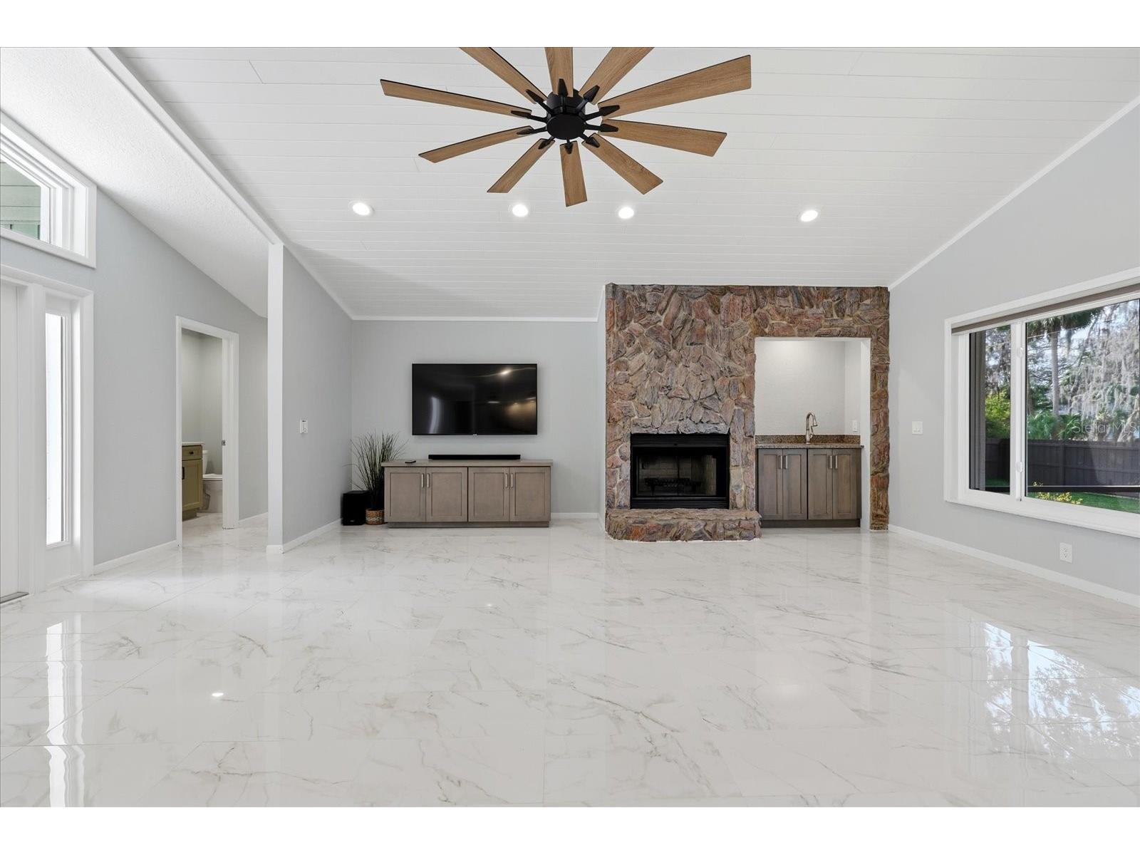 204 SE 2nd Avenue Crystal River FL 34429 TB8471351 image13