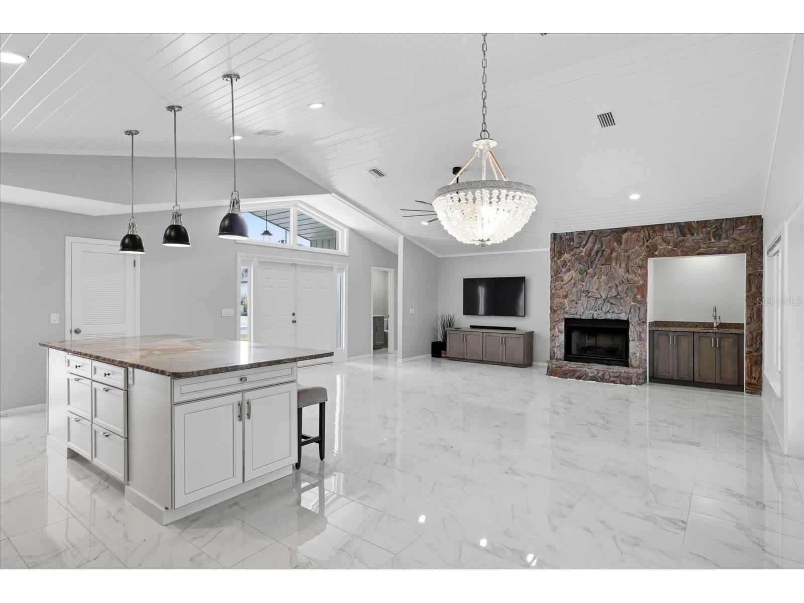 204 SE 2nd Avenue Crystal River FL 34429 TB8471351 image9
