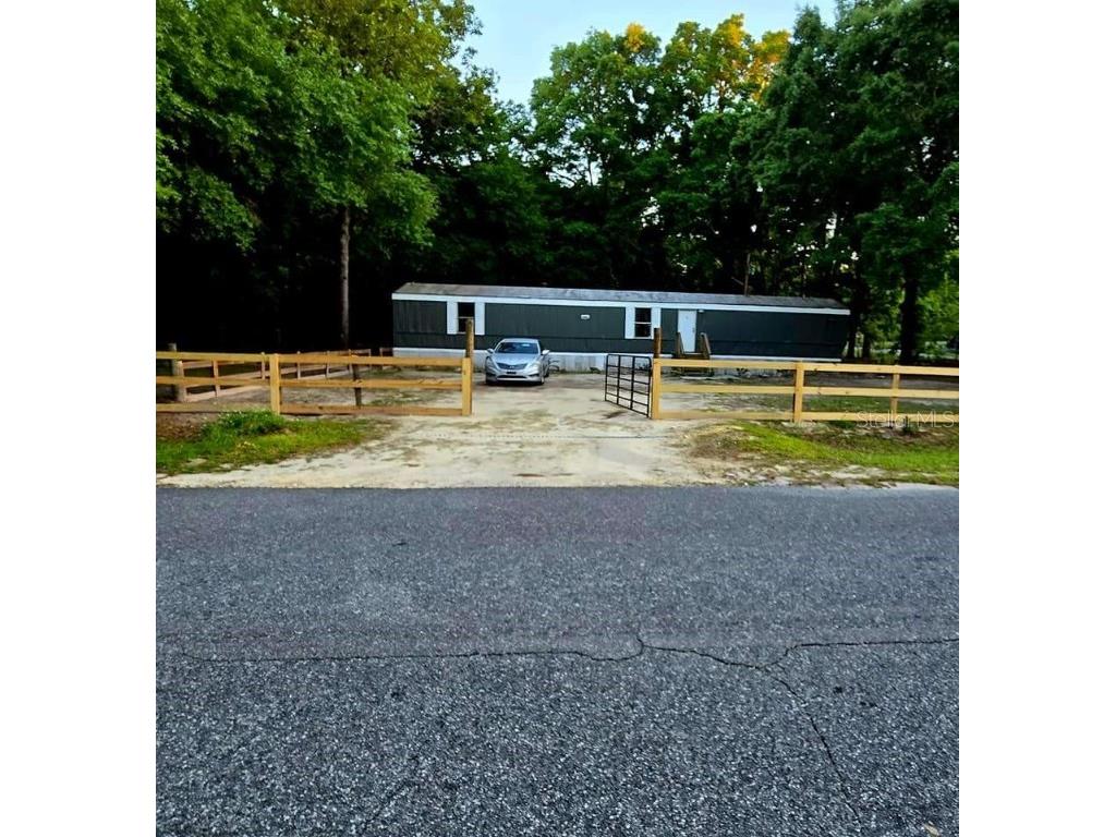 204 SW Alpine Place High Springs FL 32643 O6218180 image1