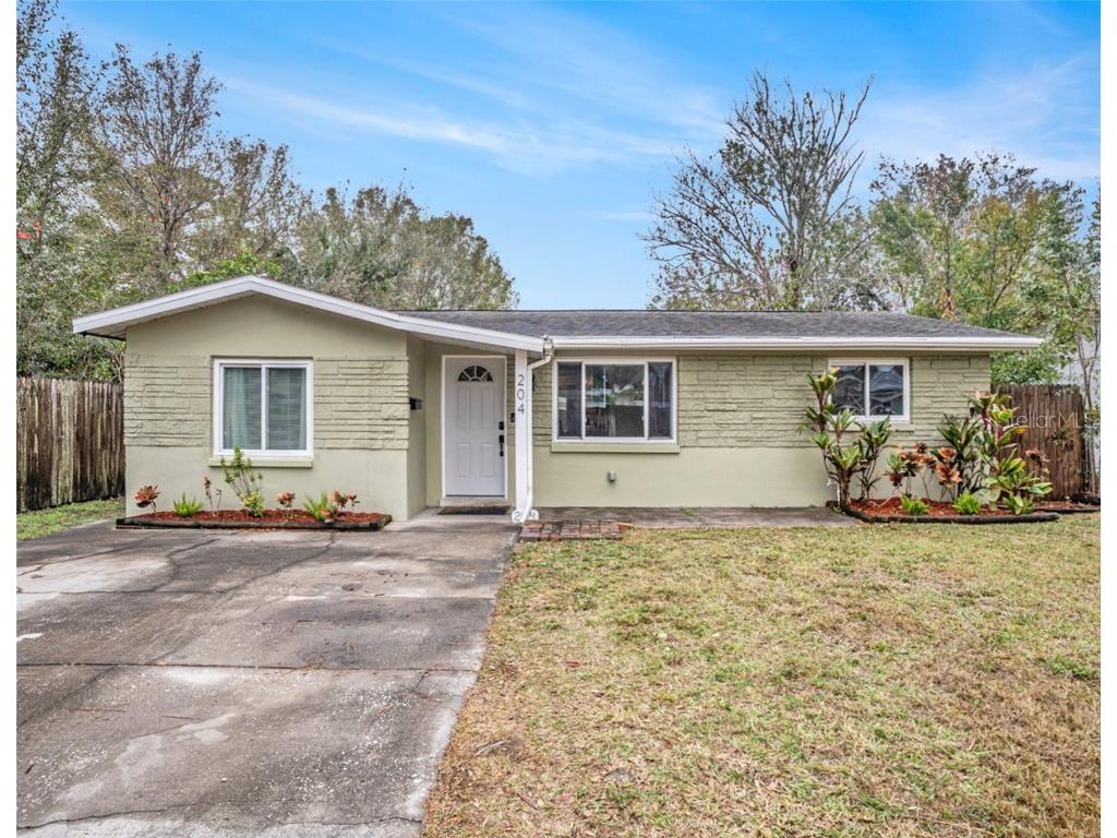 204 SW Madison Circle N Saint Petersburg FL 33703 TB8334455 image1