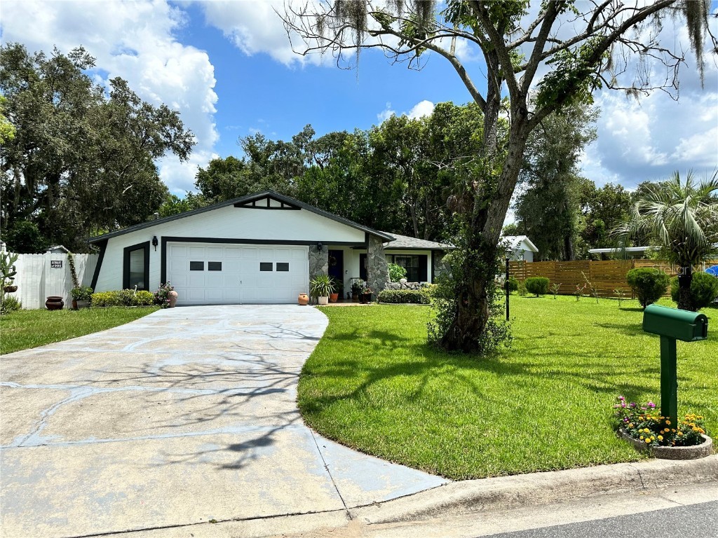 204 Trout Avenue Inverness FL 34450 O6131591 image1