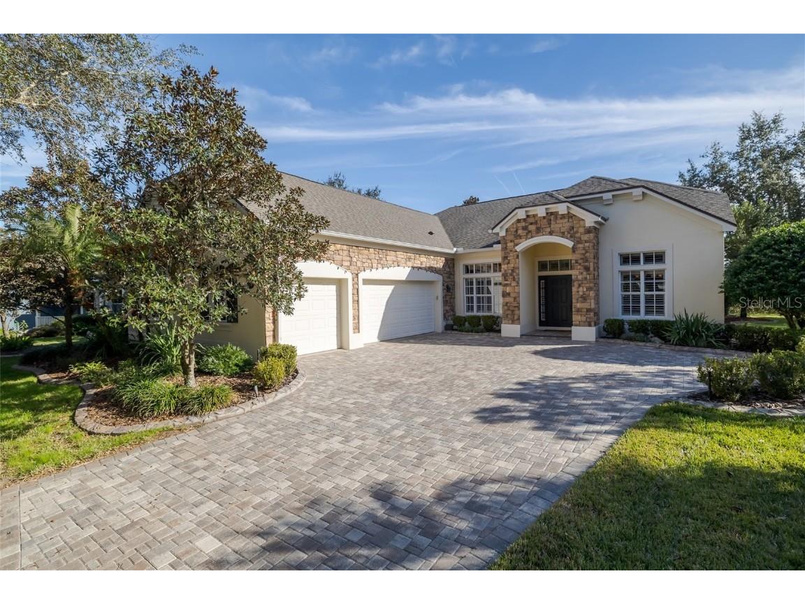 204 Westcott Court Deland FL 32724 V4940080 image1