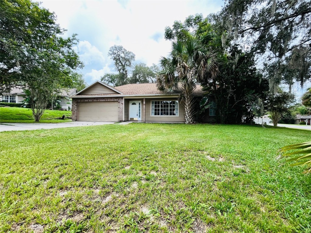 204 Woodhills Court Orange City FL 32763 V4931136 image1