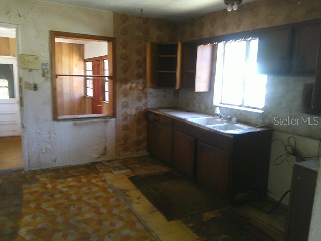 2040 22nd Avenue S Saint Petersburg FL 33712 TB8503881 image25
