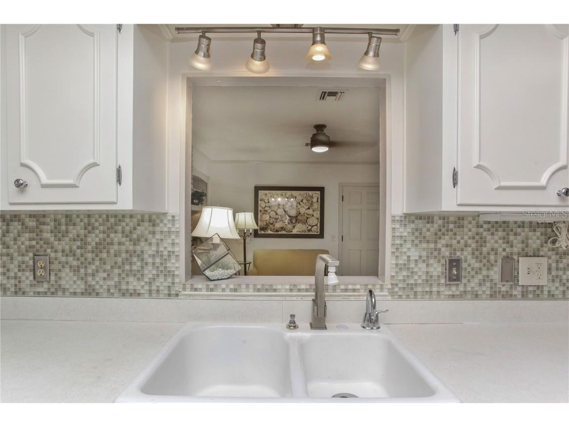 2040 Countryside Circle N Orlando FL 32804 O6361035 image13