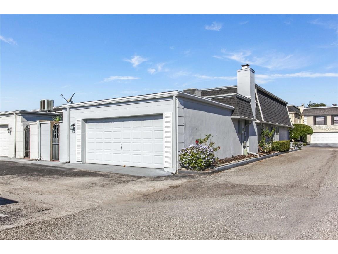 2040 Countryside Circle N Orlando FL 32804 O6361035 image26