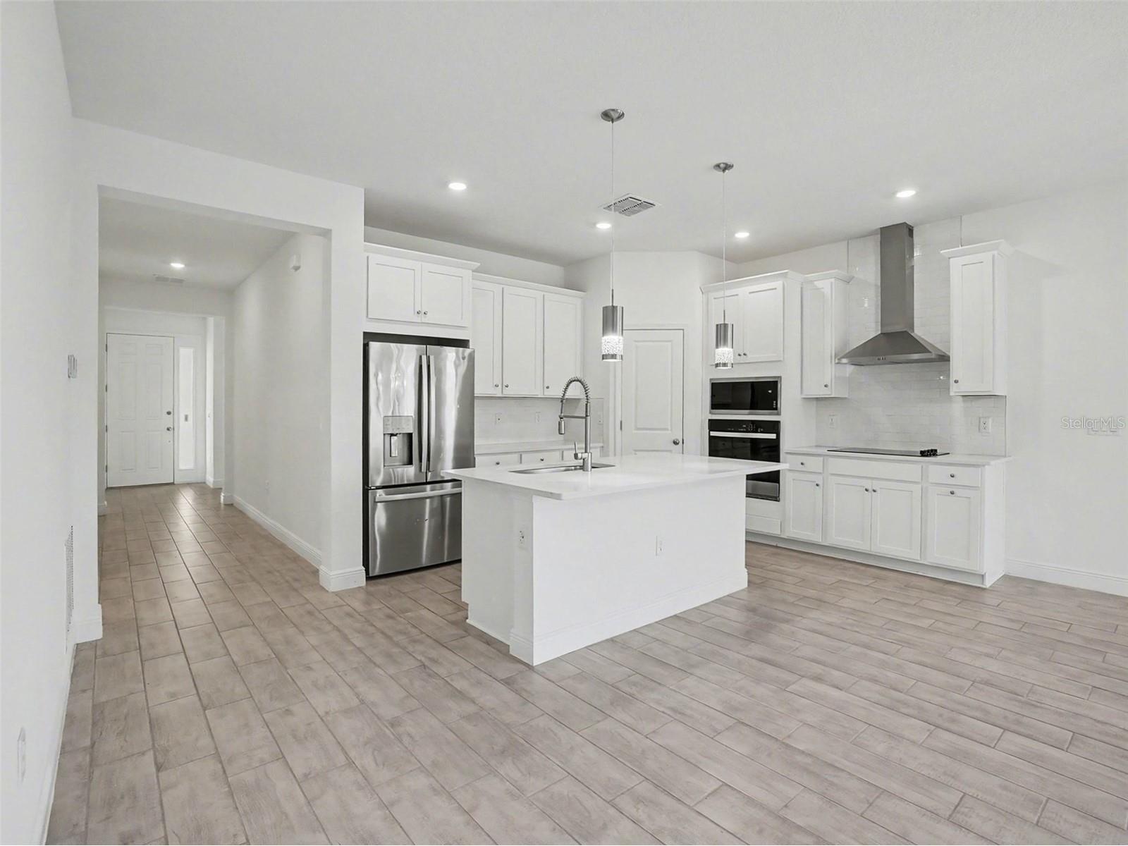 2040 Keystone Pass Boulevard Minneola FL 34715 O6381158 image4