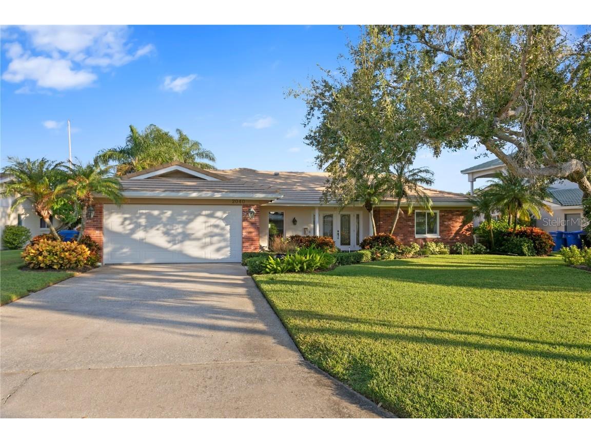 2040 Massachusetts Avenue NE Saint Petersburg FL 33703 U8213917 image1