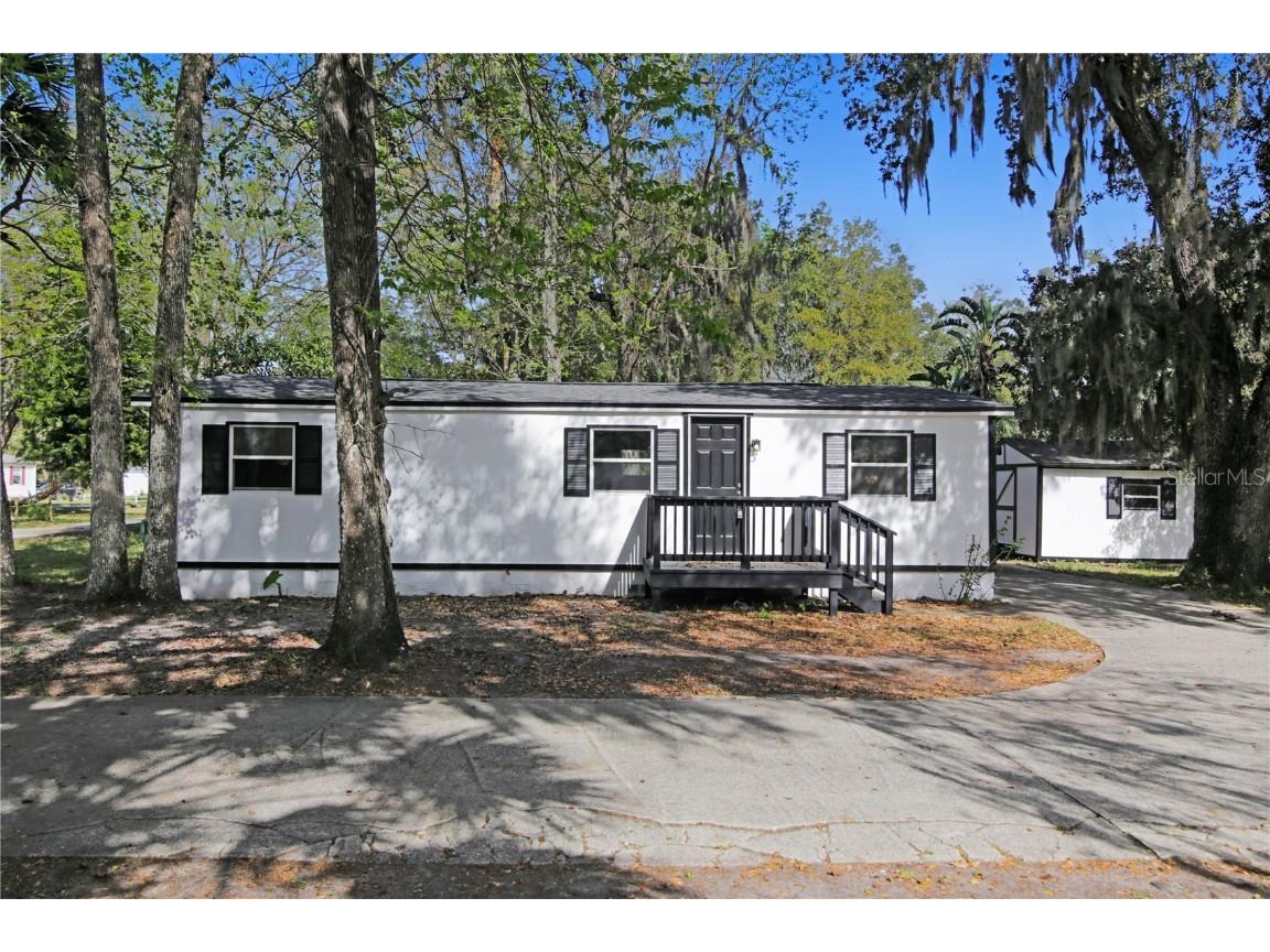 2040 Porto Boulevard New Smyrna Beach FL 32168 NS1084140 image1