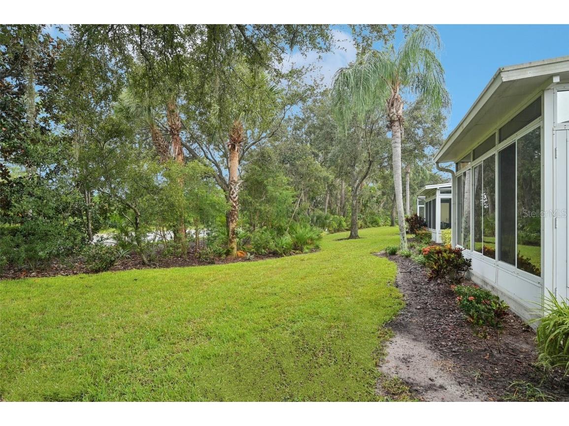 2040 Sifield Greens Way #24 Sun City Center FL 33573 TB8425558 image30