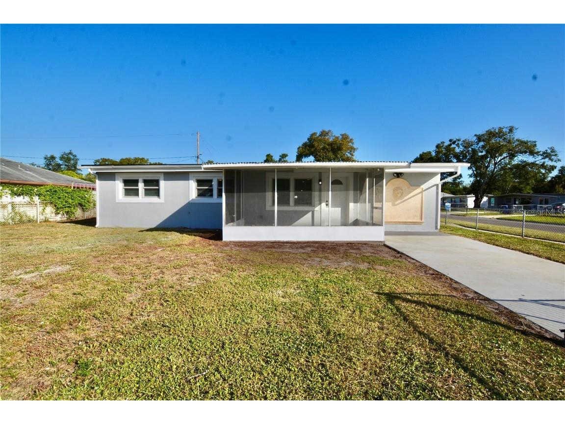 2040 Waikiki Way Tampa FL 33619 T3481385 image1