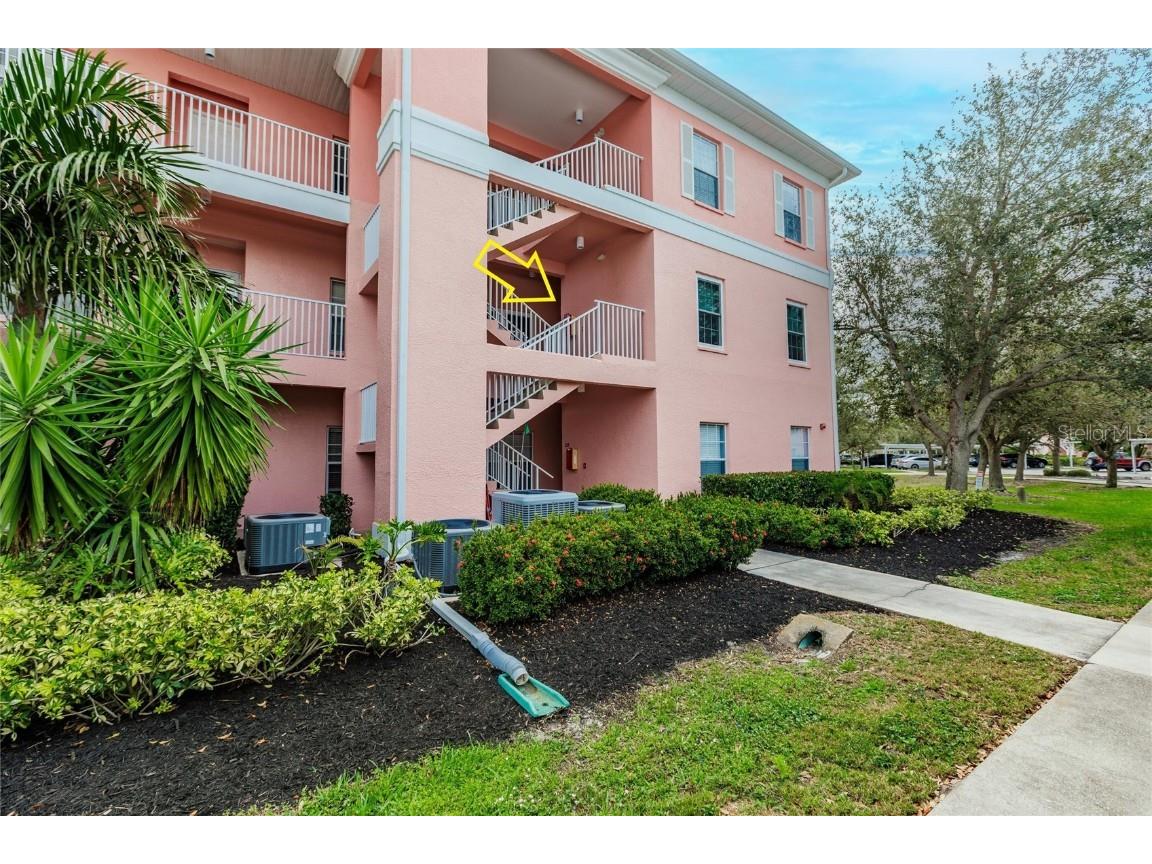 2040 Willow Hammock Circle #208 Punta Gorda FL 33983 C7505379 image1