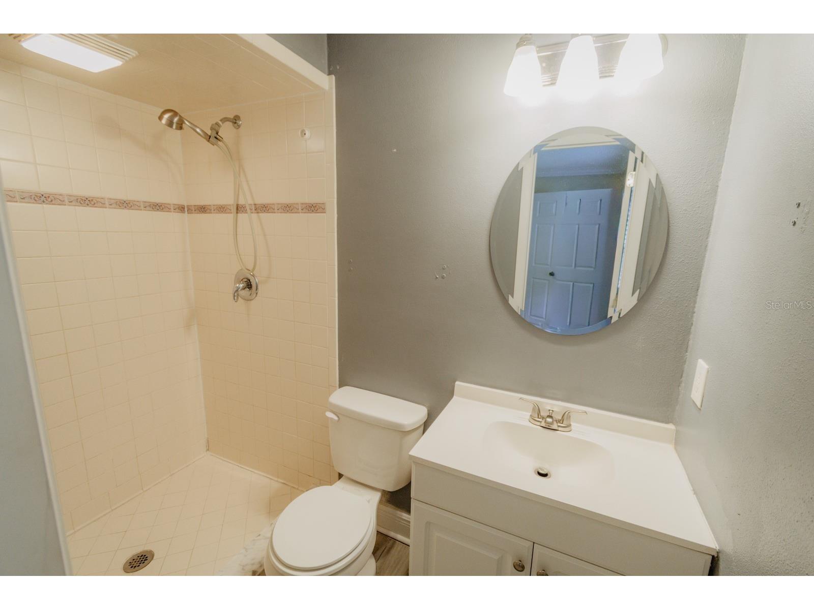2040 Woodbriar Loop S Lakeland FL 33813 TB8523537 image11