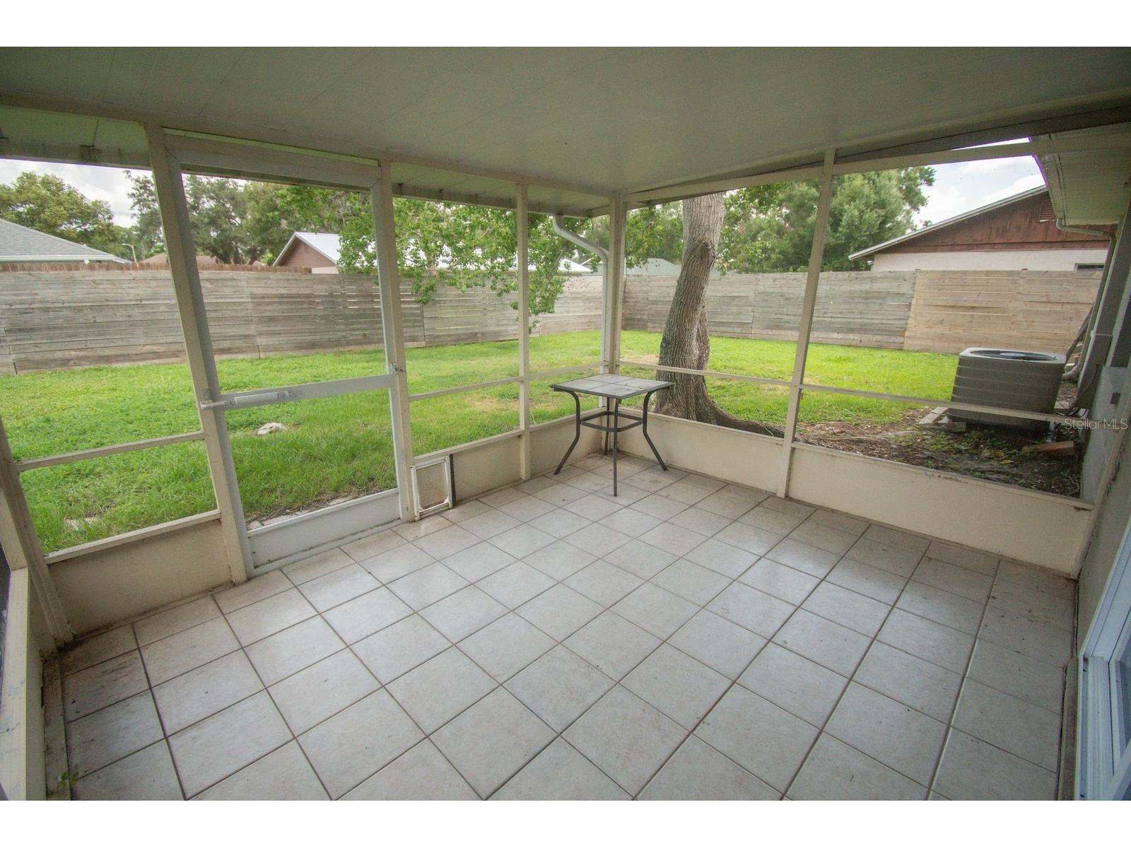 2040 Woodbriar Loop S Lakeland FL 33813 TB8523537 image22