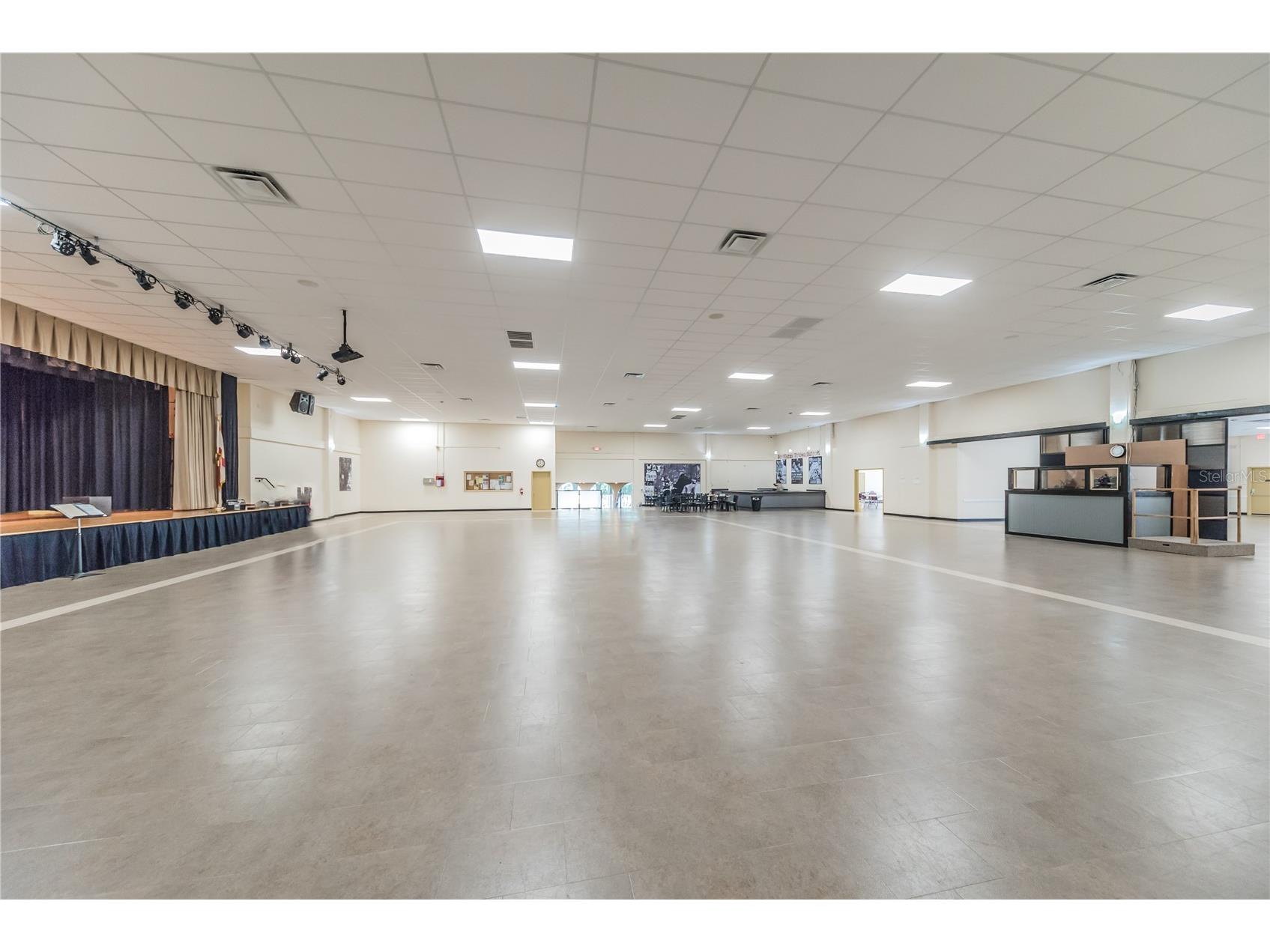 2040 World Parkway Boulevard #34 Clearwater FL 33763 TB8506957 image29