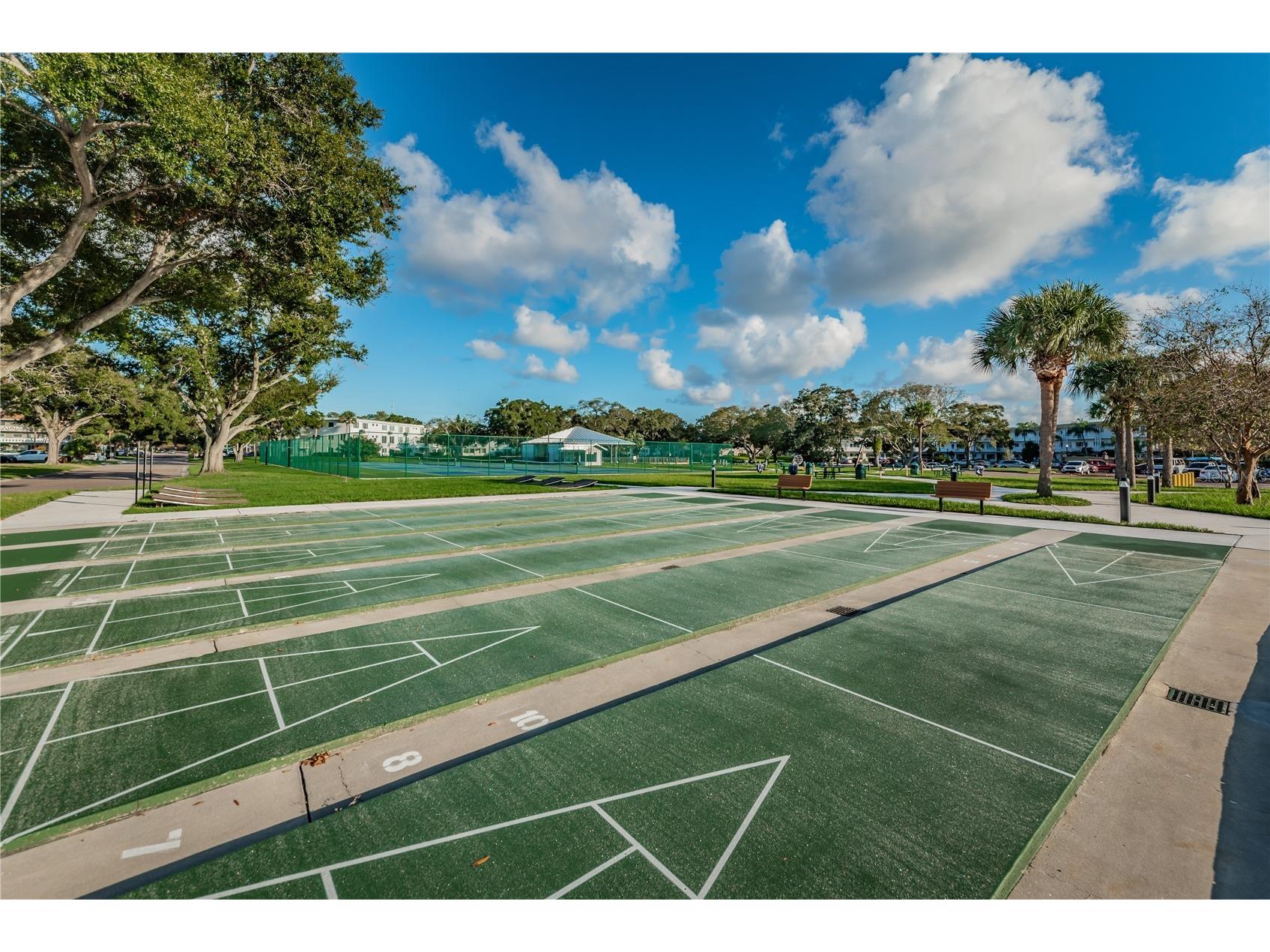 2040 World Parkway Boulevard #34 Clearwater FL 33763 TB8506957 image35