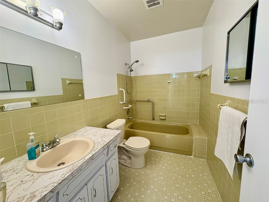 2040 World Parkway Boulevard #58 Clearwater FL 33763 TB8462356 image20