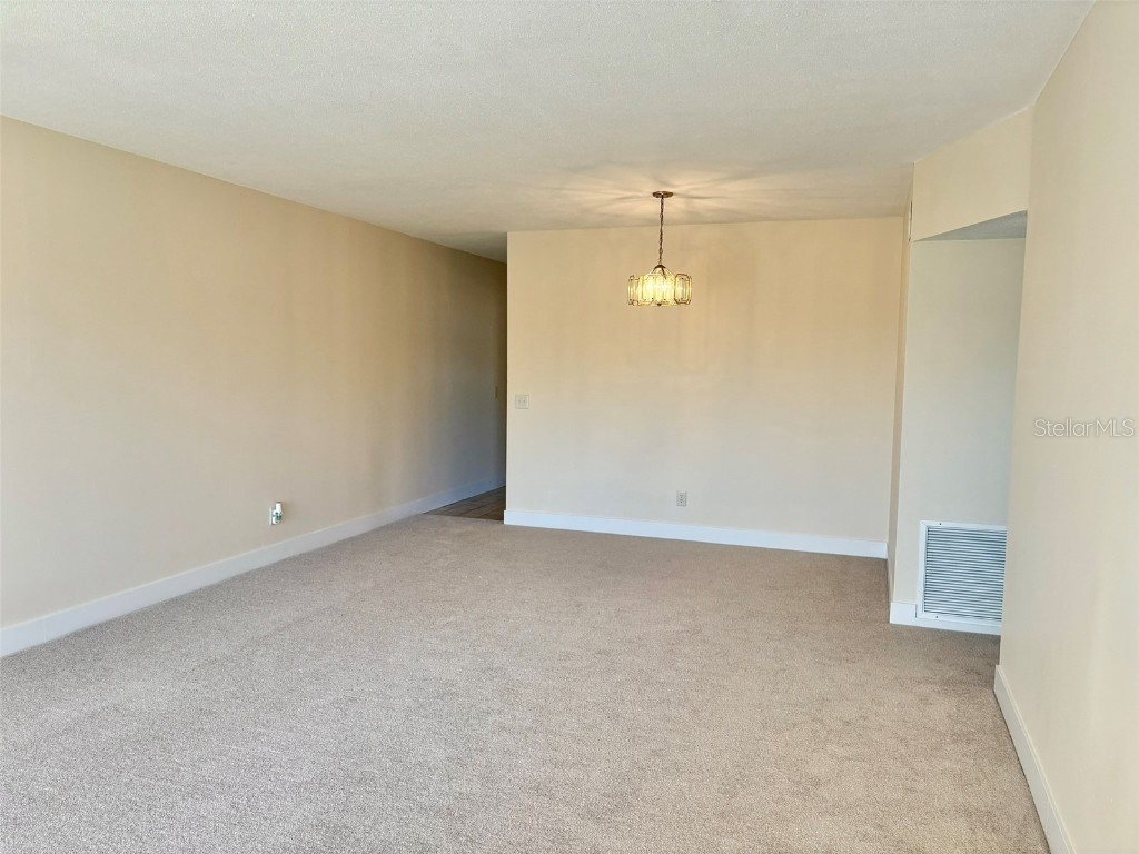 2040 World Parkway Boulevard #58 Clearwater FL 33763 TB8462356 image6