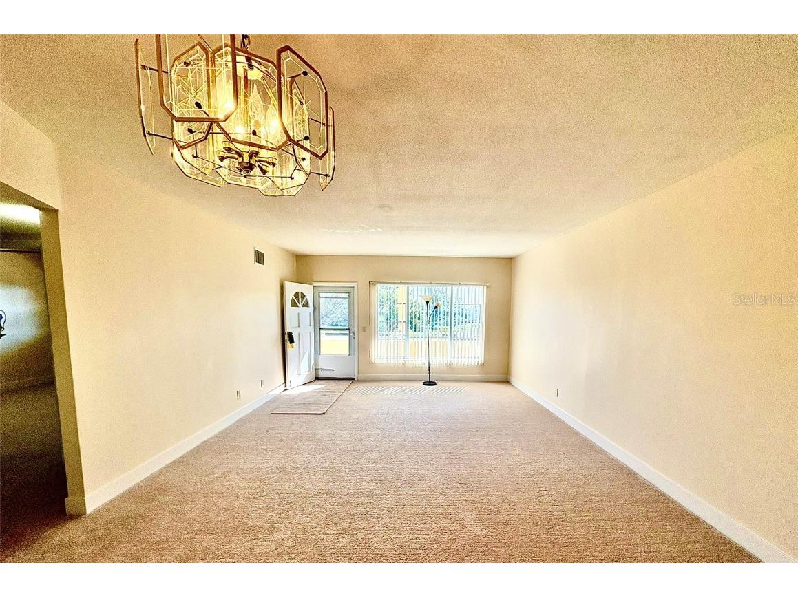 2040 World Parkway Boulevard #58 Clearwater FL 33763 TB8462356 image7