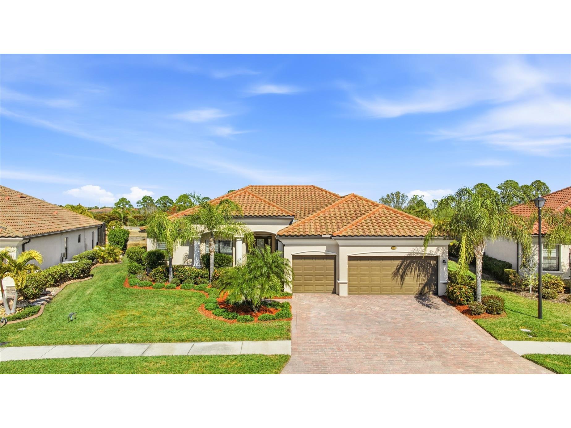 20402 Passagio Drive Venice FL 34293 A4682081 image1