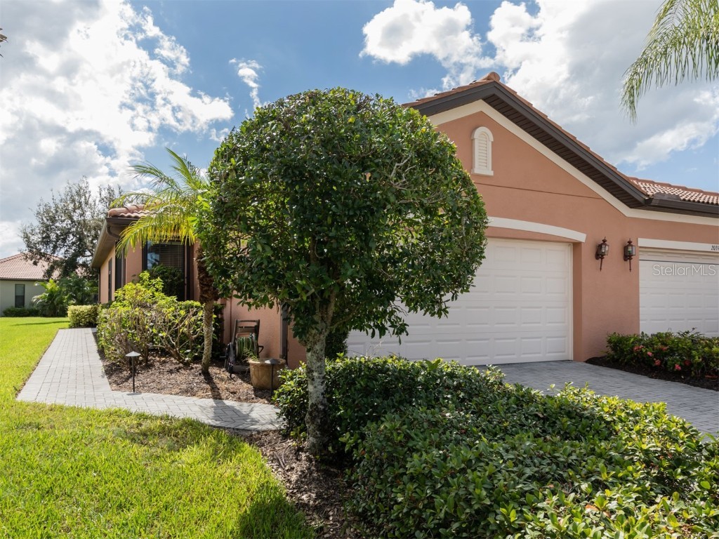 20405 Cavallo Court Venice FL 34292 N6126153 image1
