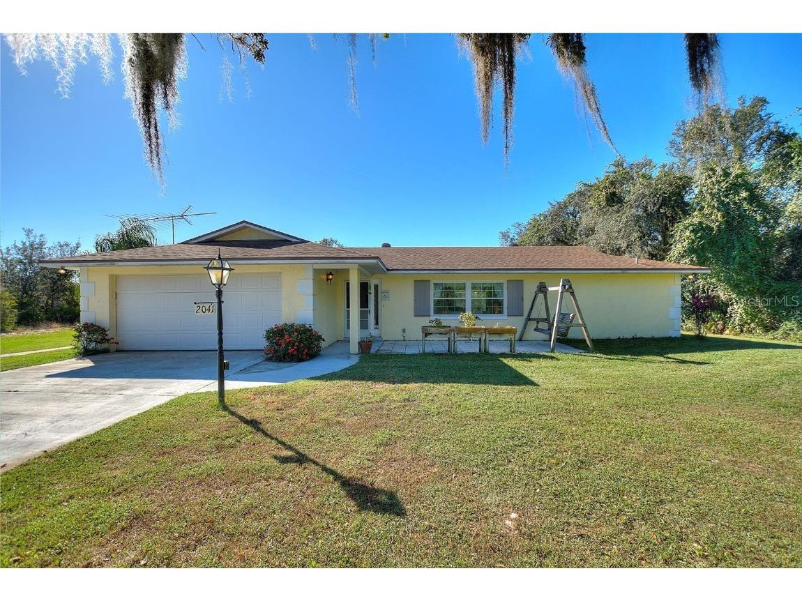 2041 Allamanda Drive Indian Lake Estates FL 33855 - LAKE WALK IN WATER TB8443630 image1