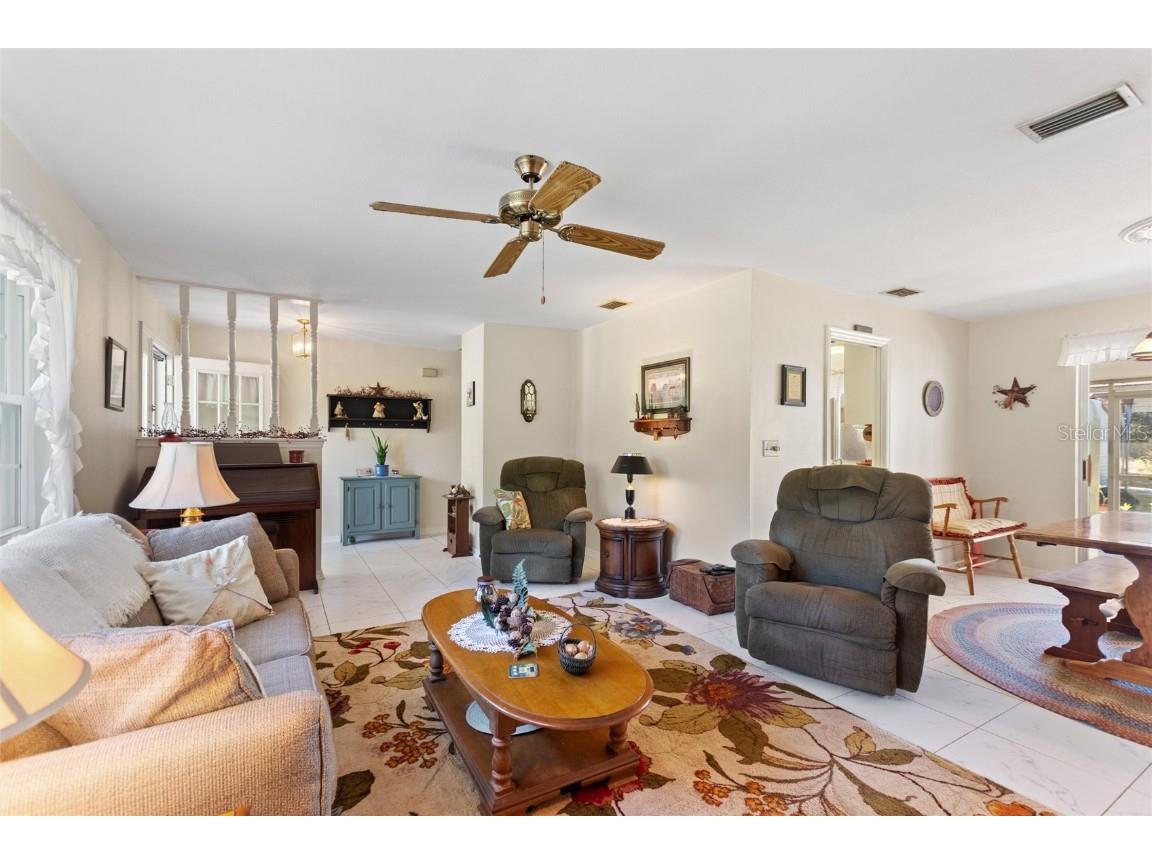 2041 Allamanda Drive Indian Lake Estates FL 33855 - LAKE WALK IN WATER TB8443630 image12