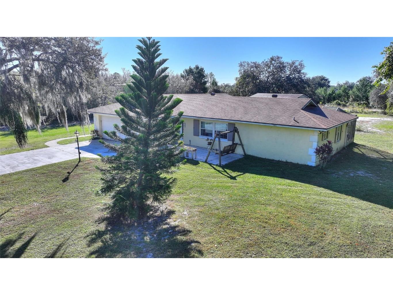 2041 Allamanda Drive Indian Lake Estates FL 33855 - LAKE WALK IN WATER TB8443630 image36