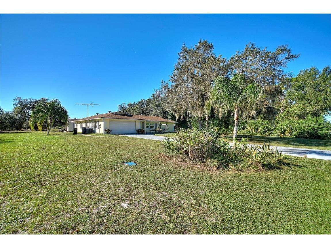 2041 Allamanda Drive Indian Lake Estates FL 33855 - LAKE WALK IN WATER TB8443630 image41