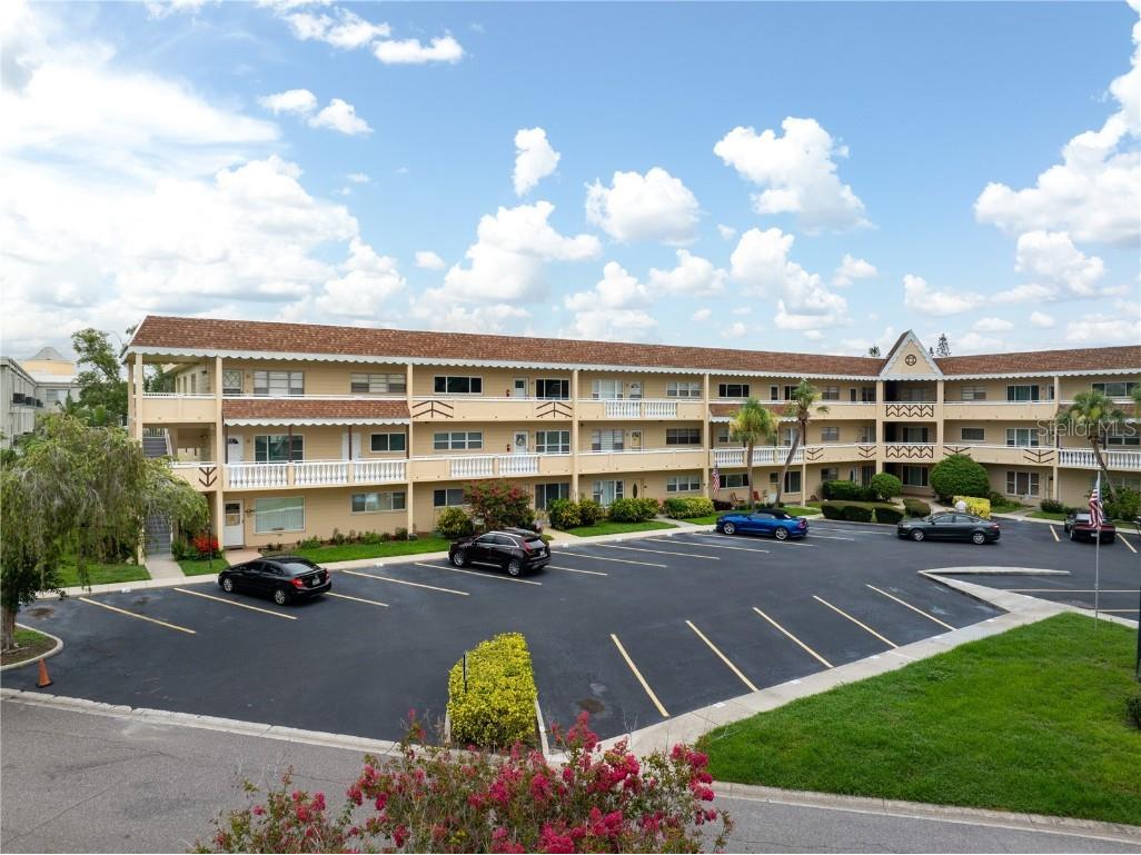 2041 Australia Way W #43 Clearwater FL 33763 U8248686 image1