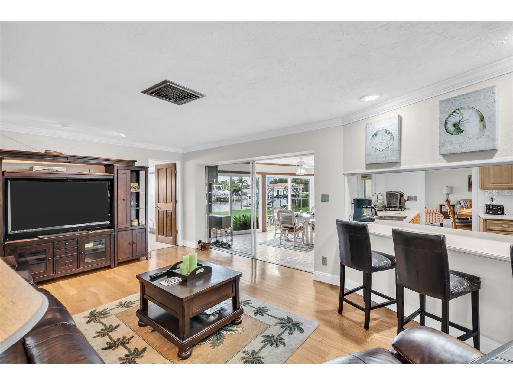 2041 Carolina Avenue NE Saint Petersburg FL 33703 TB8506047 image17
