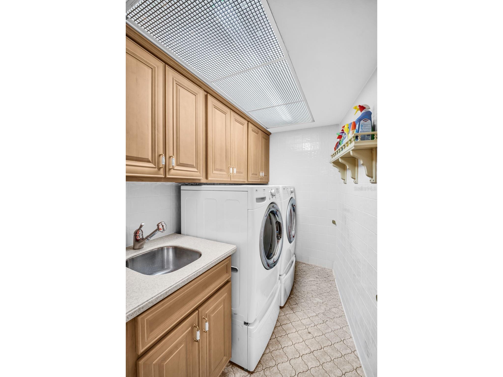 2041 Carolina Avenue NE Saint Petersburg FL 33703 TB8506047 image38