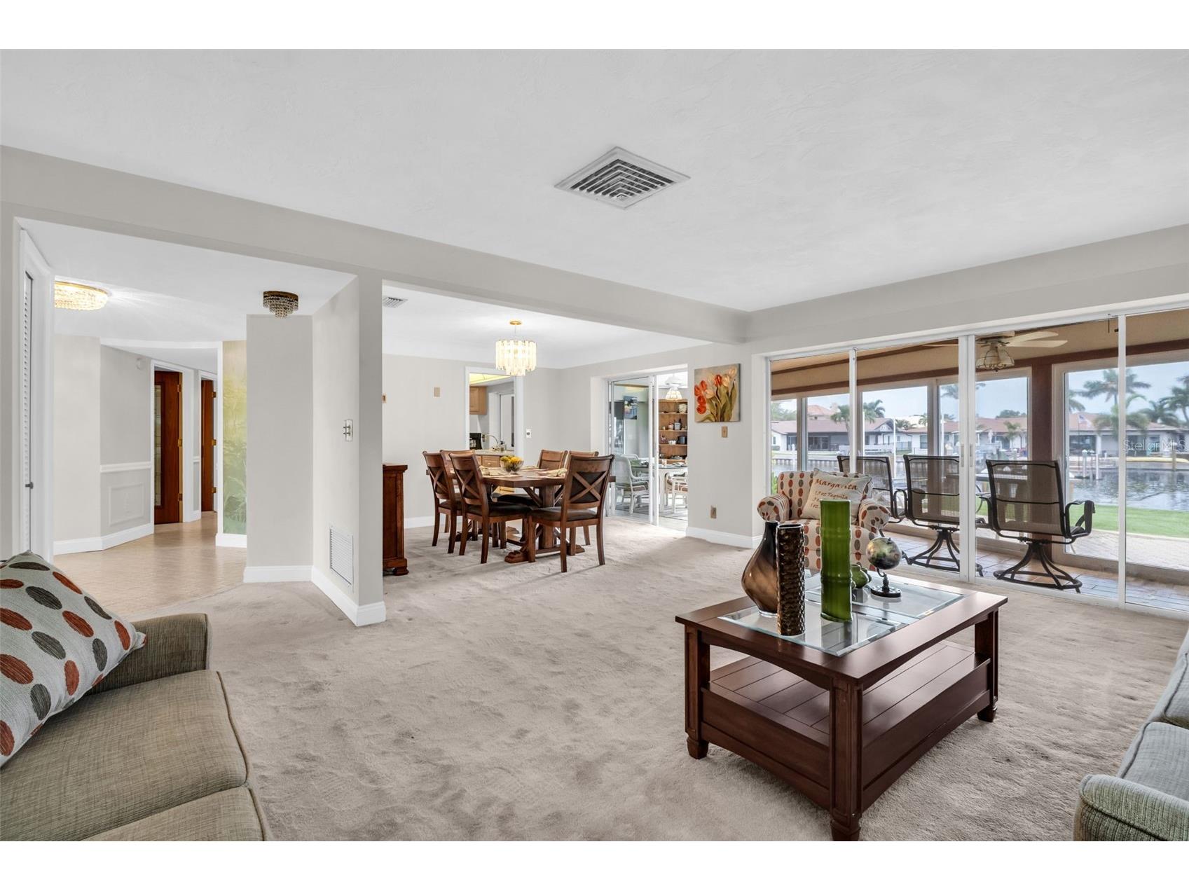 2041 Carolina Avenue NE Saint Petersburg FL 33703 TB8506047 image4