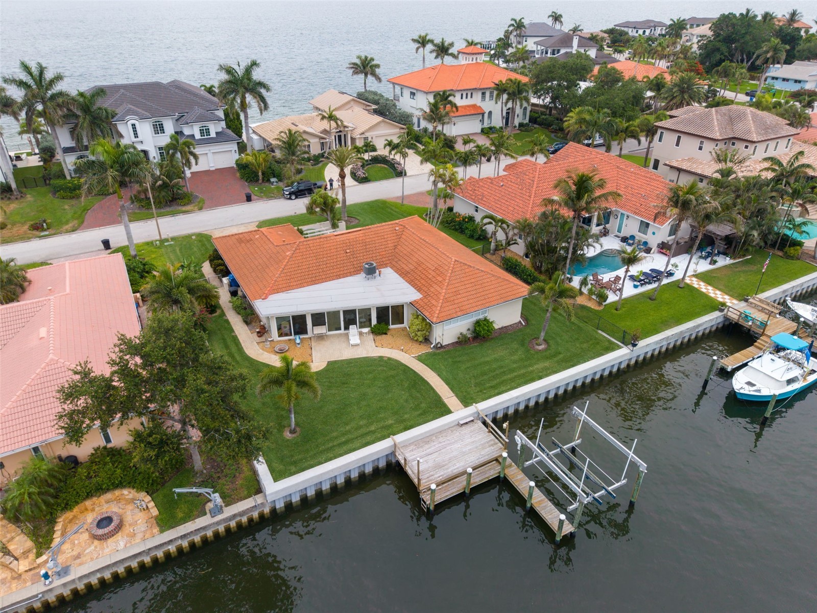 2041 Carolina Avenue NE Saint Petersburg FL 33703 TB8506047 image50