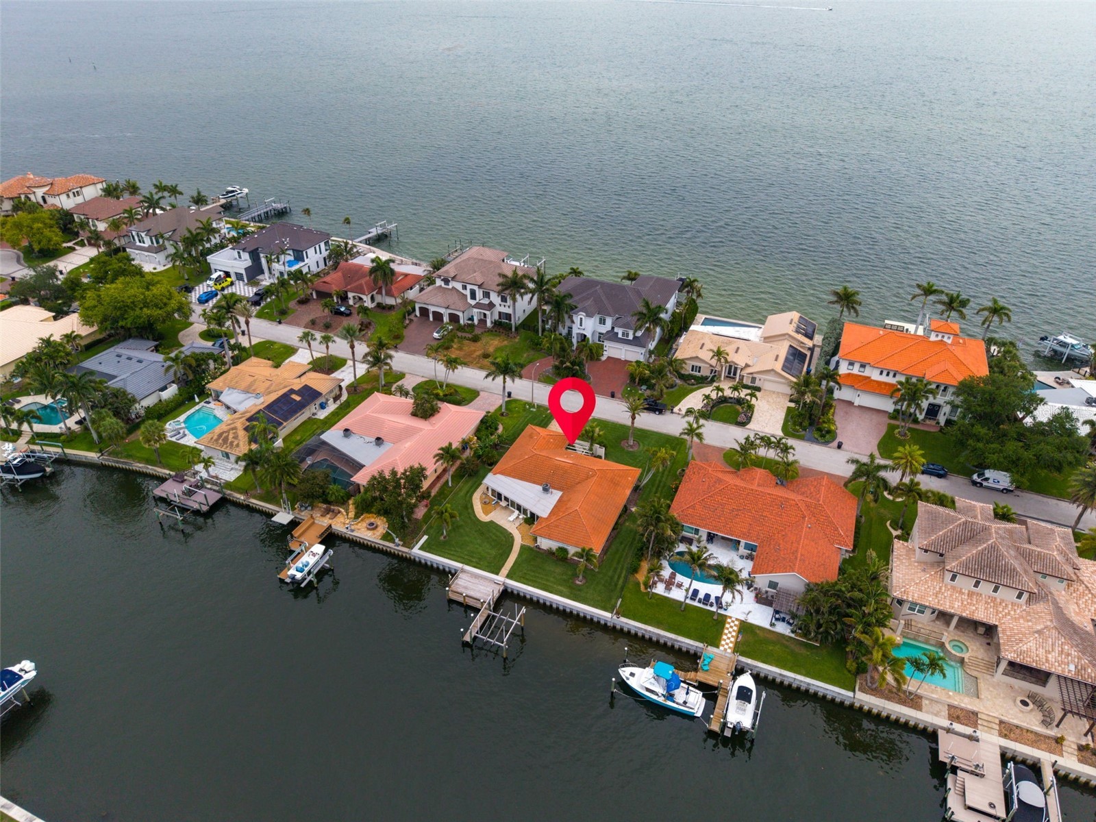2041 Carolina Avenue NE Saint Petersburg FL 33703 TB8506047 image53