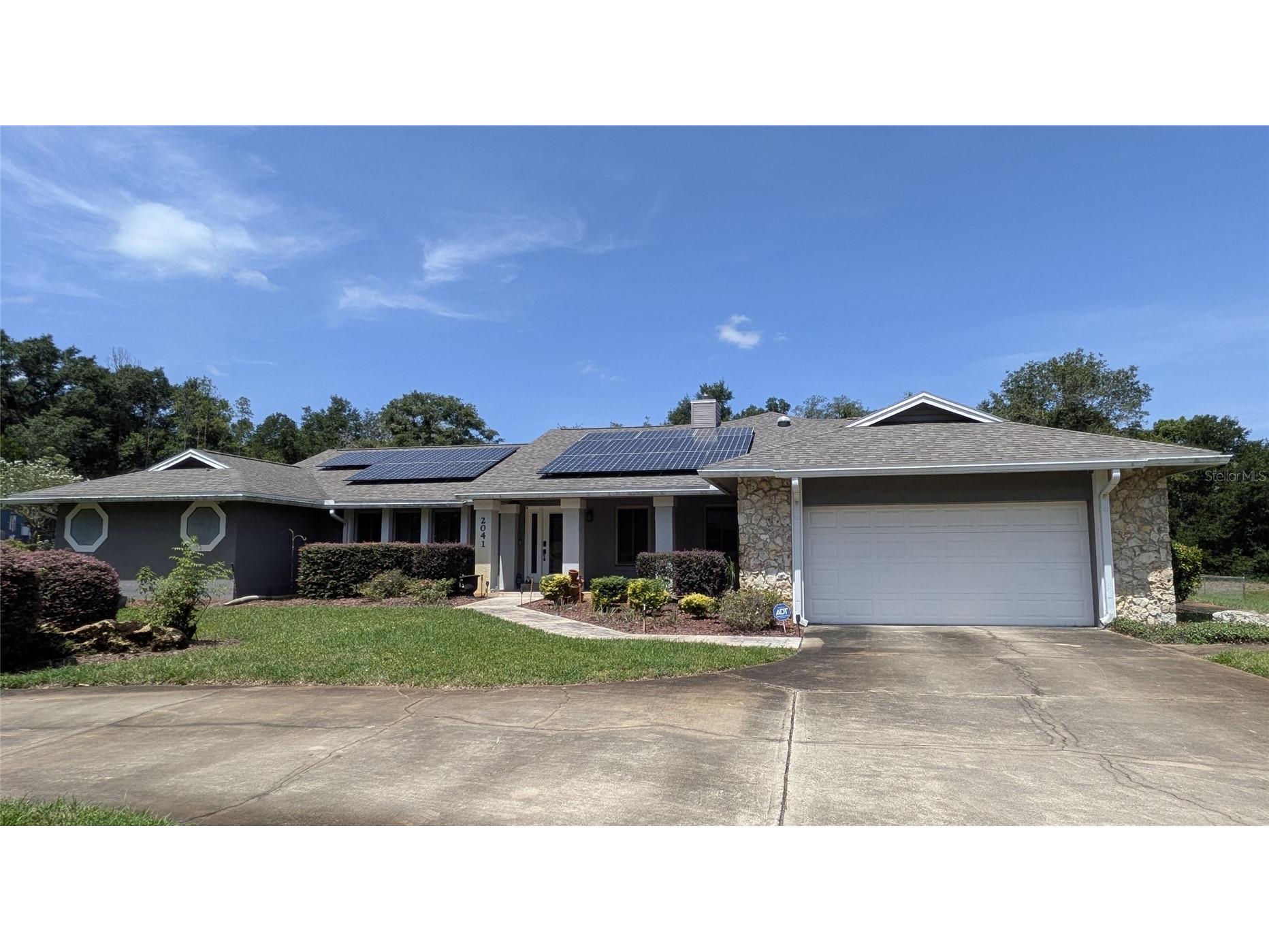 2041 Crowley Circle W Longwood FL 32779 O6427580 image1