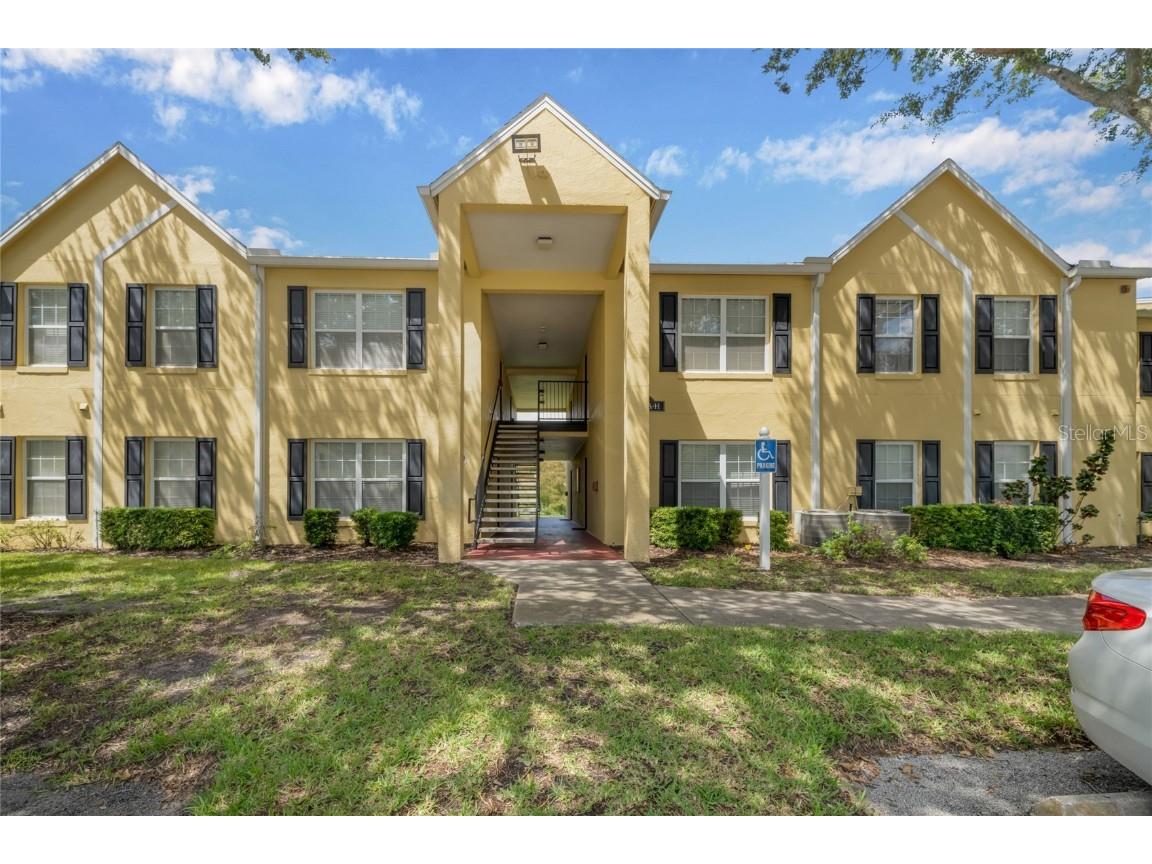 2041 Dixie Belle Drive #2041A Orlando FL 32812 O6343243 image1