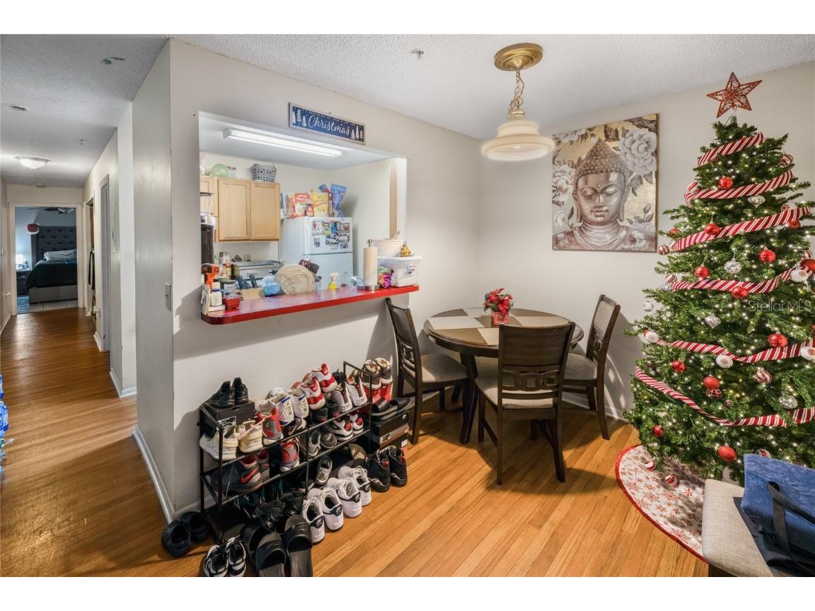 2041 Dixie Belle Drive #2041A Orlando FL 32812 O6343243 image3