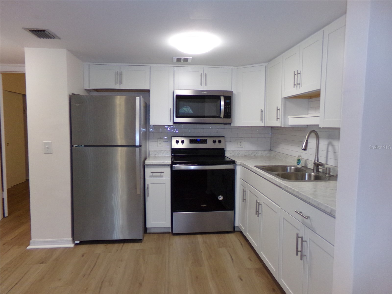2042 Australia Way W #18 Clearwater FL 33763 TB8503716 image5