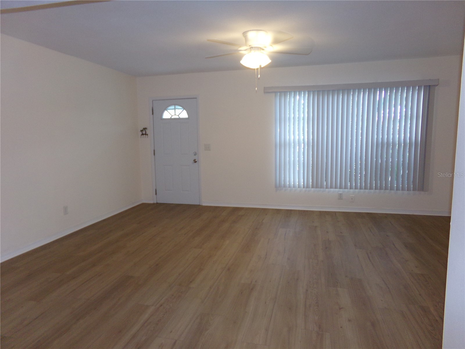 2042 Australia Way W #18 Clearwater FL 33763 TB8503716 image6