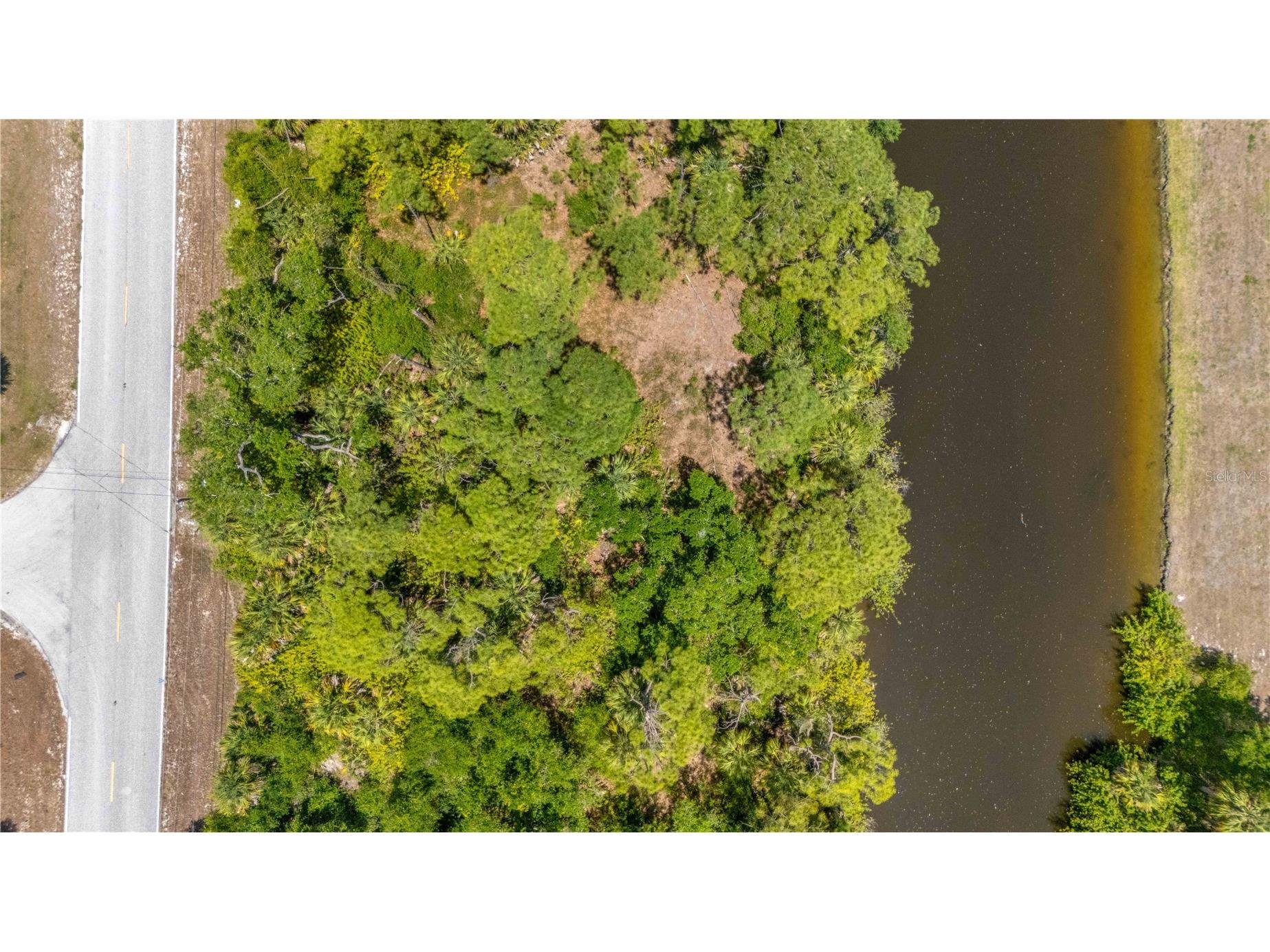 2042 Como Street Port Charlotte FL 33948 C7525428 image2