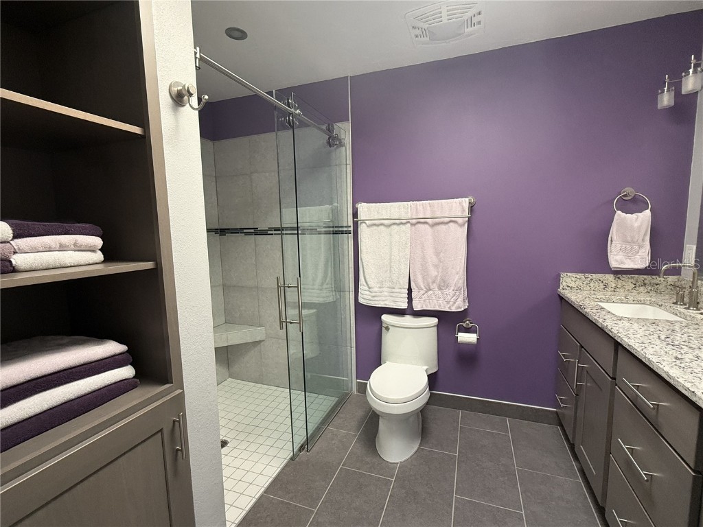 2042 Country Meadows Place Sarasota FL 34235 A4673225 image14