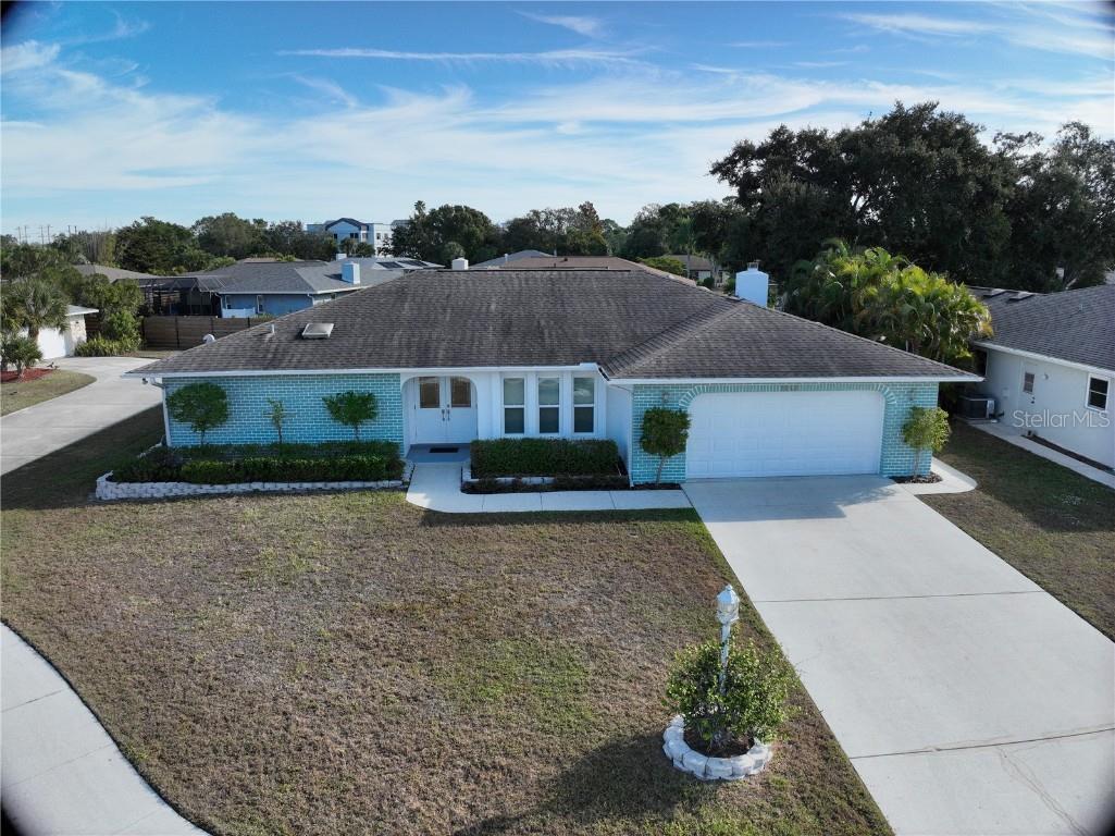 2042 Country Meadows Place Sarasota FL 34235 A4673225 image29