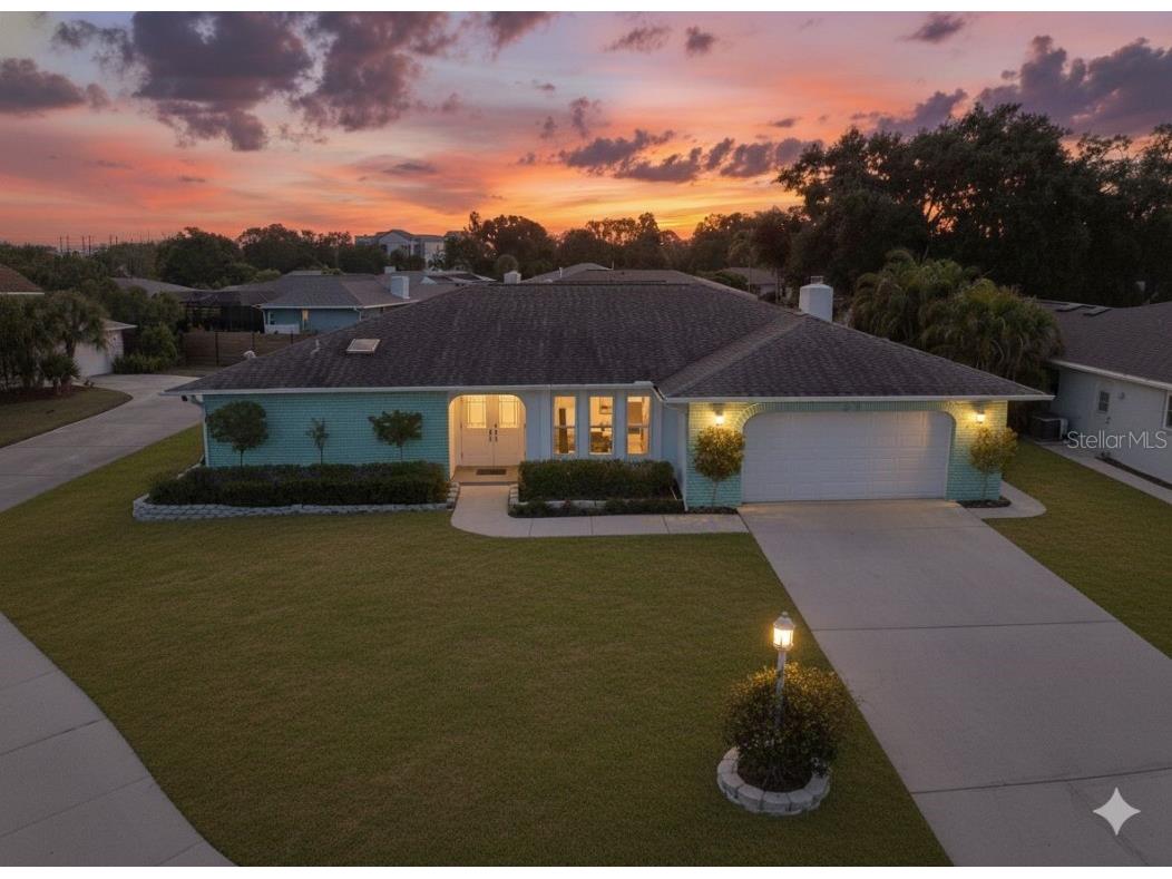 2042 Country Meadows Place Sarasota FL 34235 A4673225 image30