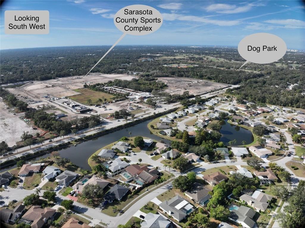 2042 Country Meadows Place Sarasota FL 34235 A4673225 image39