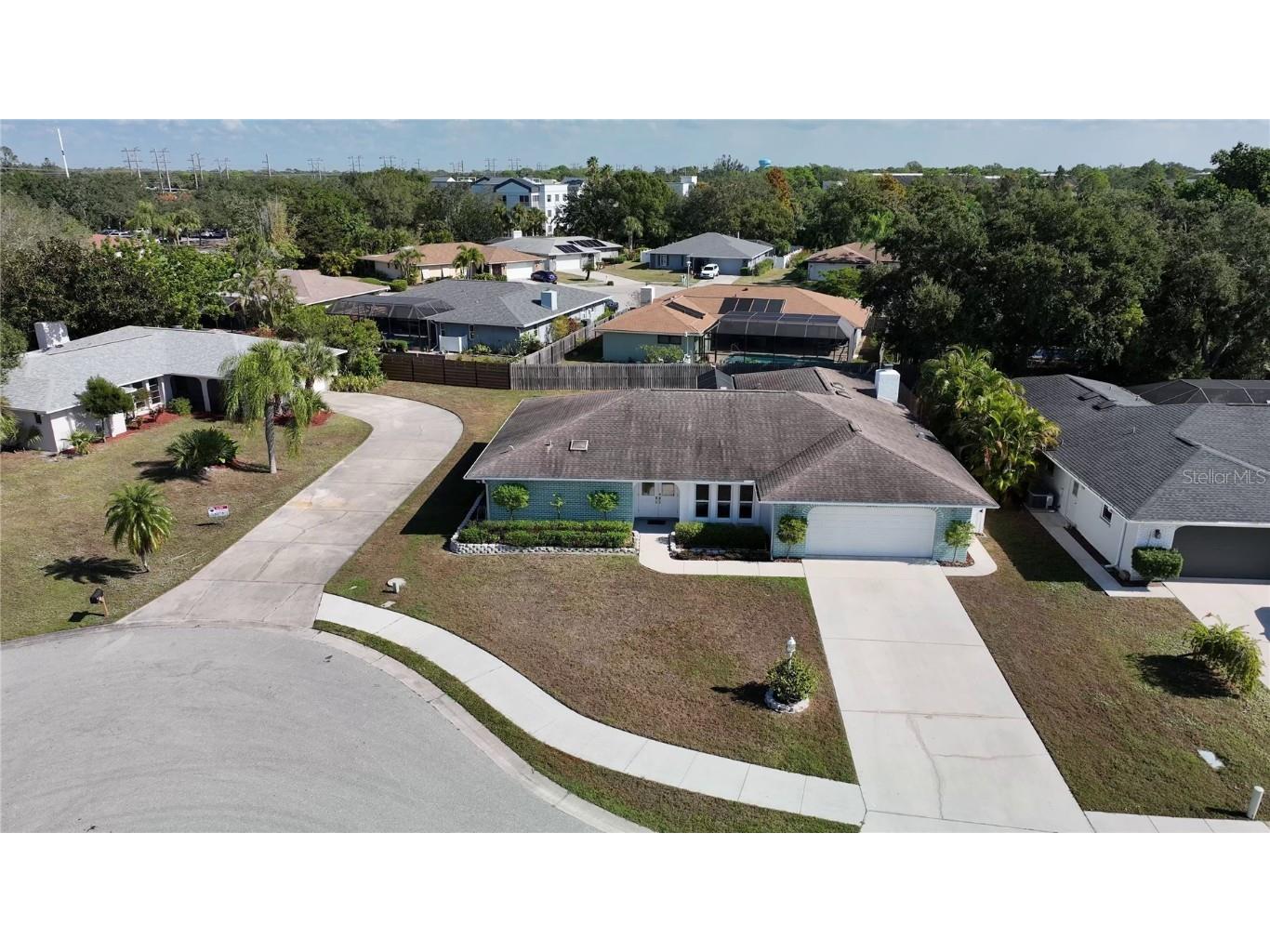 2042 Country Meadows Place Sarasota FL 34235 A4673225 image41