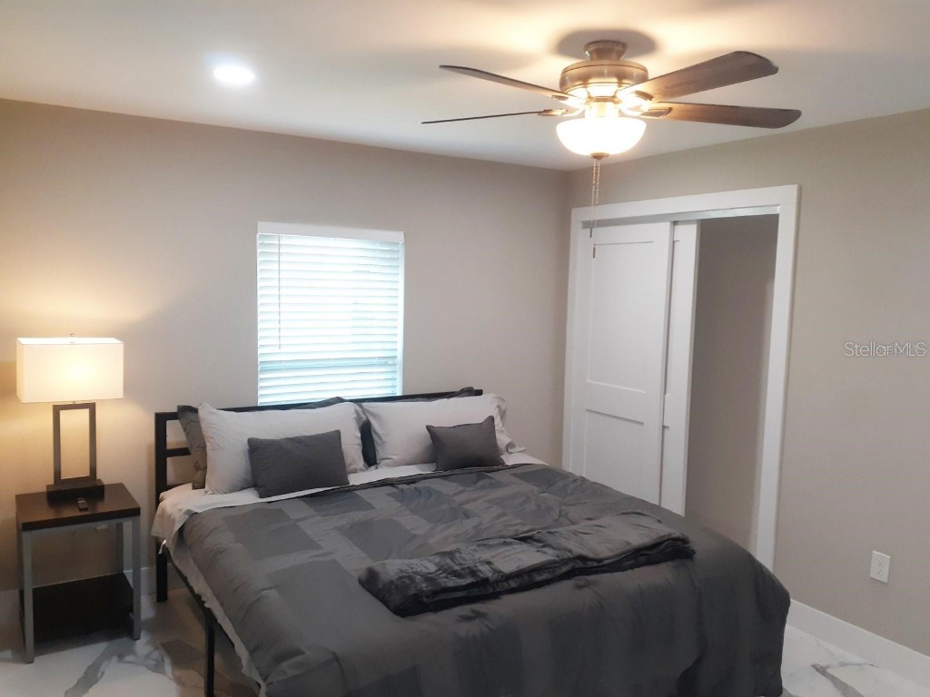 2042 Craft Lane Sarasota FL 34239 TB8418717 image13